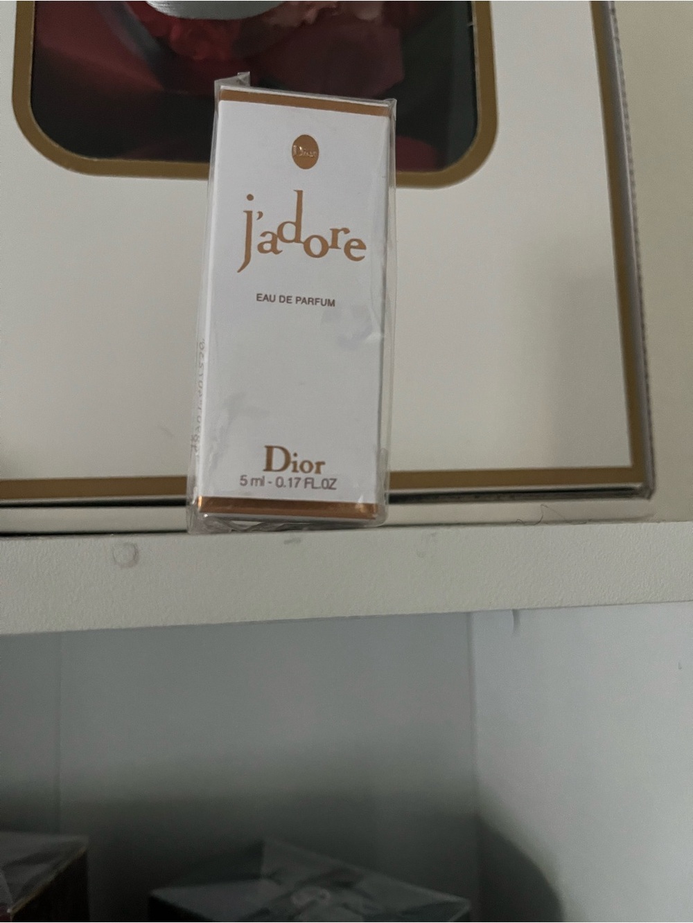 Dior J'adore Miniature Display – White and Gold Accent